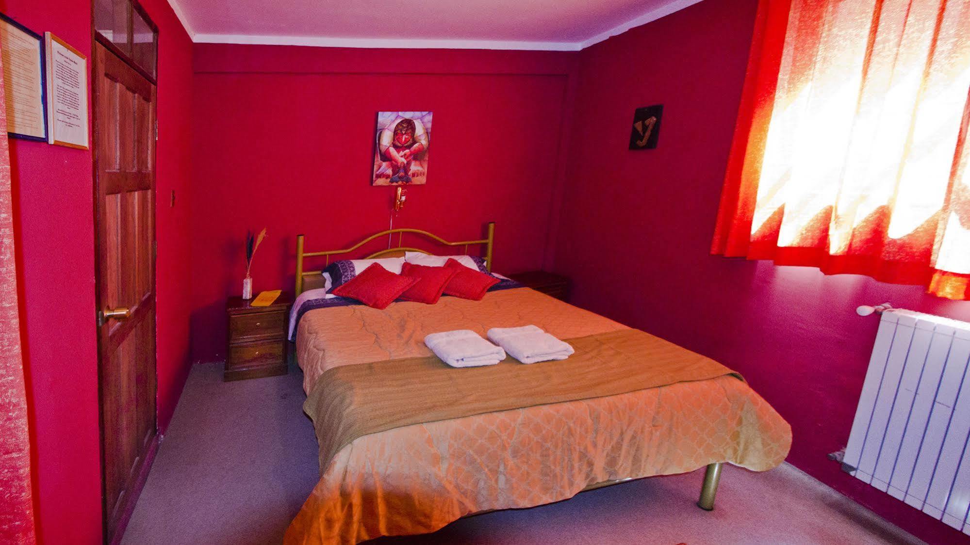 אויוני Tonito Hotel מראה חיצוני תמונה
