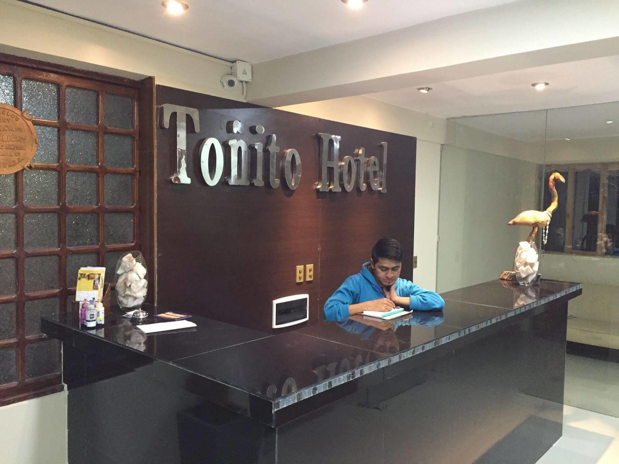אויוני Tonito Hotel מראה חיצוני תמונה