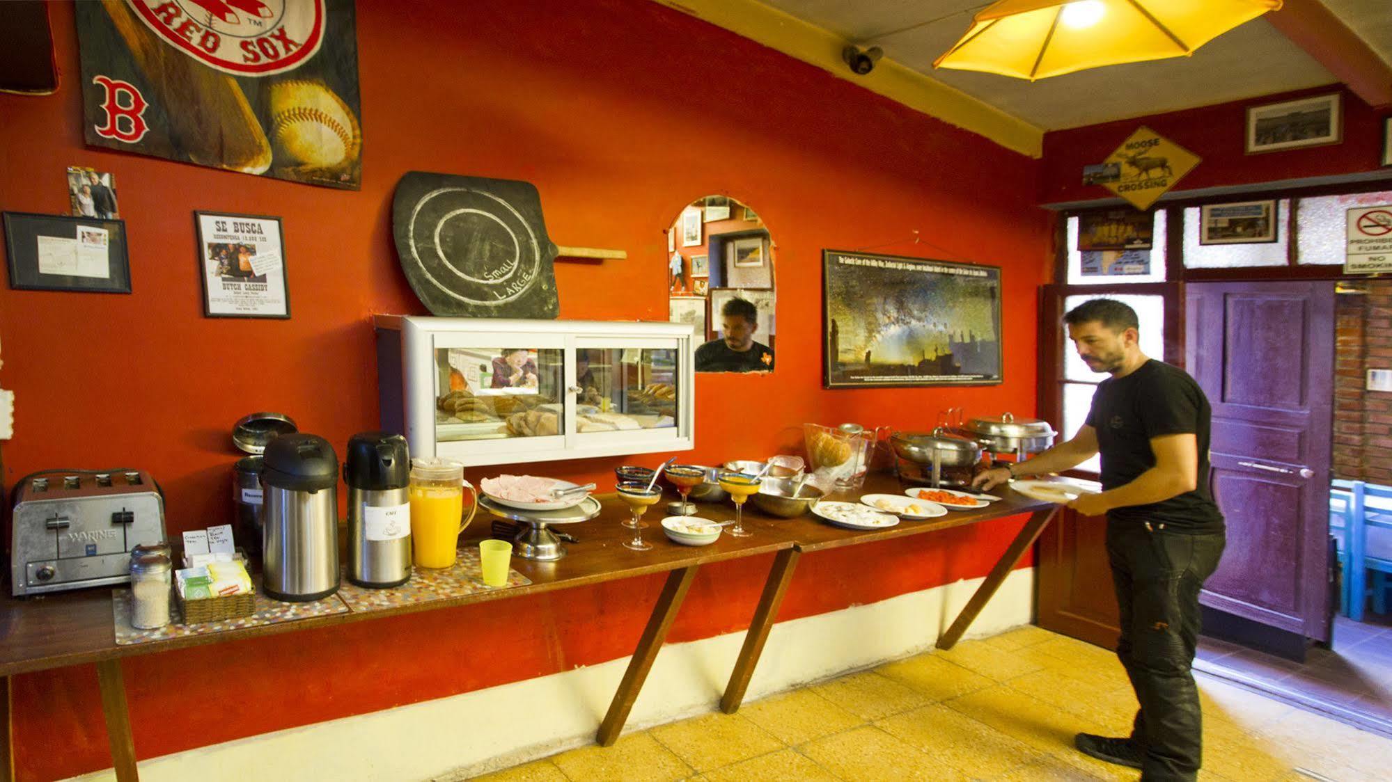 אויוני Tonito Hotel מראה חיצוני תמונה
