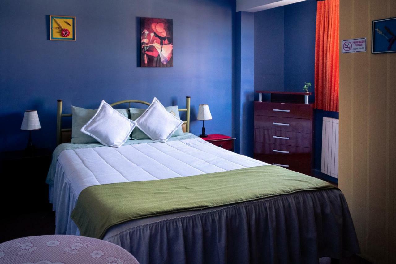 אויוני Tonito Hotel מראה חיצוני תמונה
